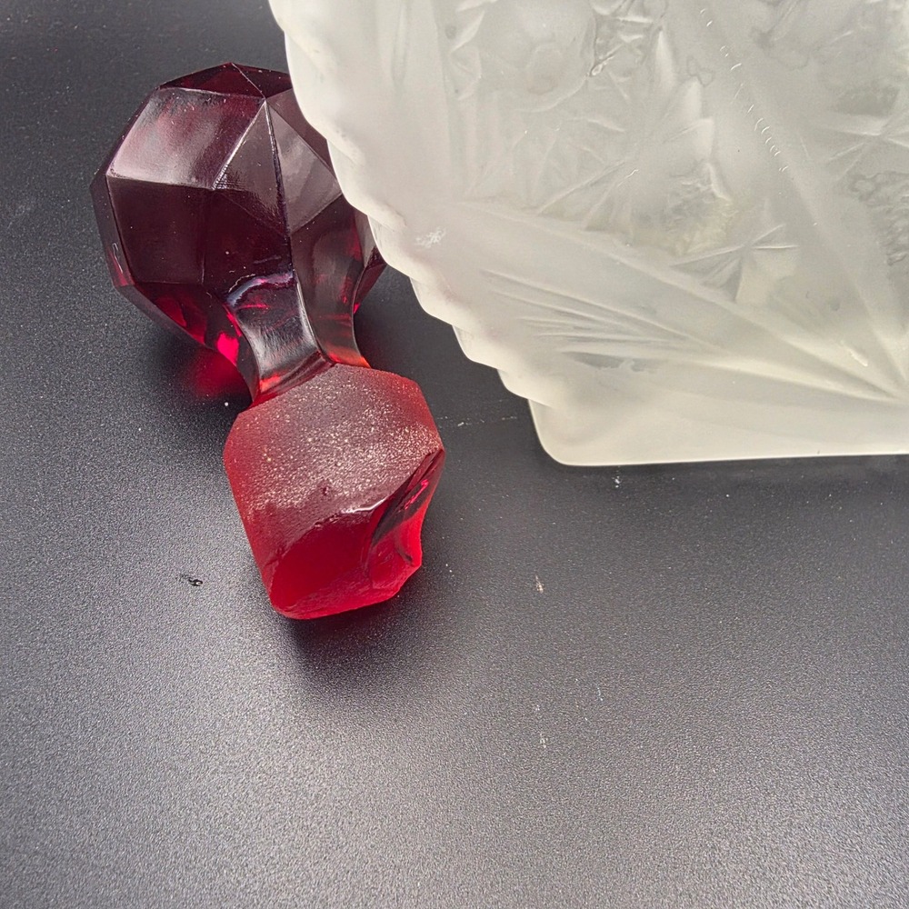 Vintage Frosted Glass Decanter Ruby Red Stopper Clear Art Deco Style GOOD - Picture 2 of 4